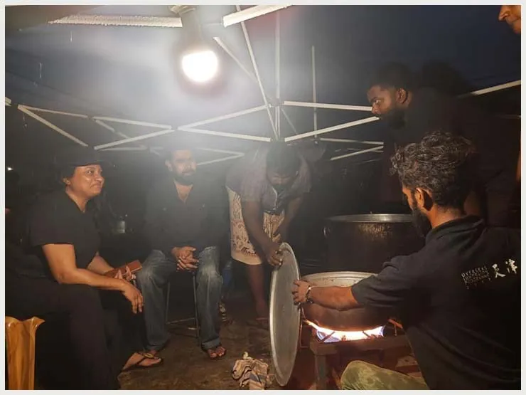 "ඔබතුමන්ලා යක්කුන්ට බය නැත්නම් සොහොනේ ගෙවල් හදන්නේ නෑ කියලා ලොකු චණ්ඩිකම් කතා කරන්න එපා" - දමිතා අබේරත්න 5 9509cb03 c0e7 4837 80e1 ad8b1d559f72