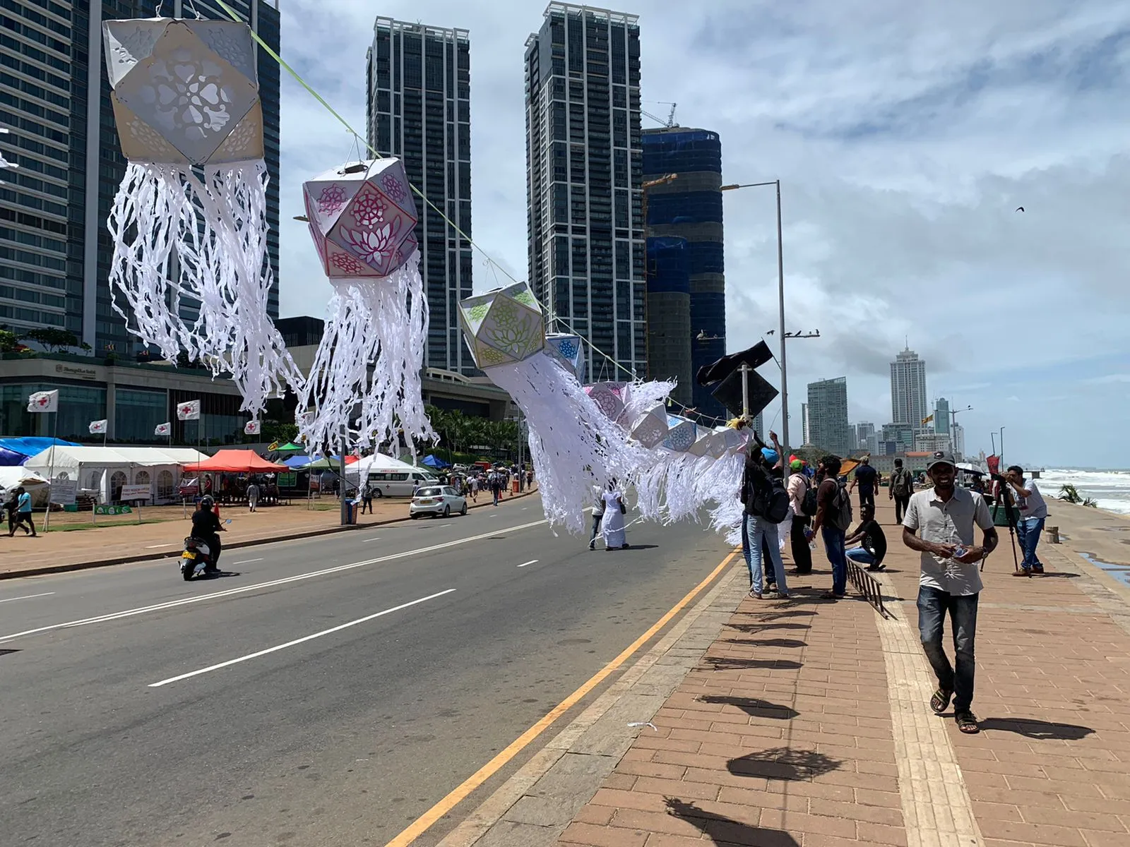 ගෝඨා ගෝ ගමේ වෙසක් සැරසිළි 7 WhatsApp Image 2022 05 15 at 1.20.52 PM 1