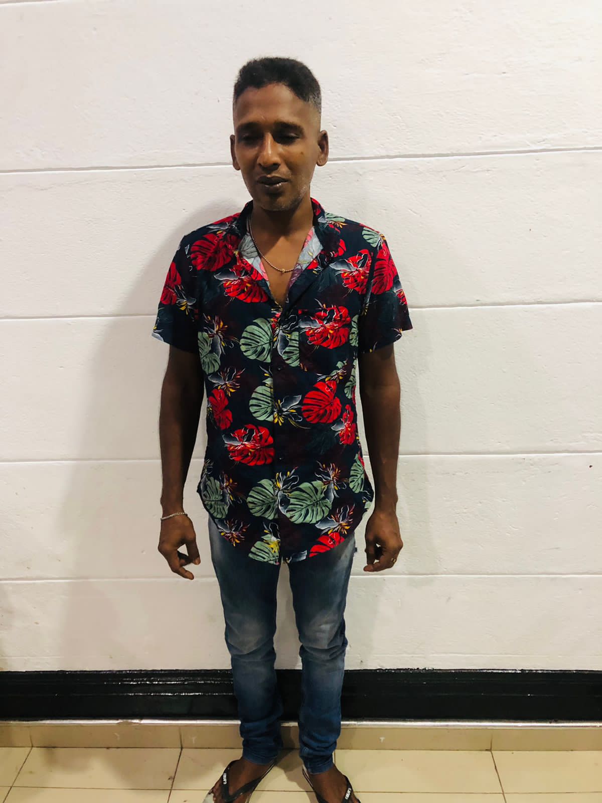 හෙරොයින් සමග කාන්තාවක් හා පුද්ගලයින් දෙදෙනෙකු විශේෂ කාර්ය බලකාය නිලධාරීන්ගේ අත්අඩංගුවට 6 WhatsApp Image 2022 05 29 at 7.26.30 PM