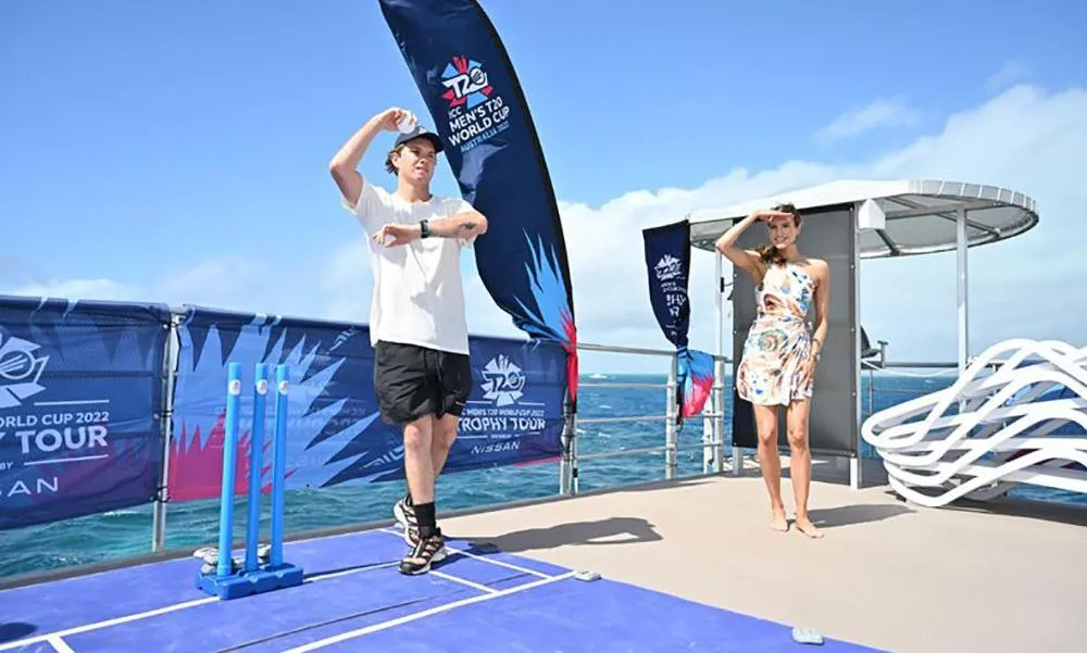 මුහුදු පතුළට රැගෙන ගිය විස්සයි විස්ස ලෝක කුසලානය (ඡායාරූප) 2 6f247a42 987d 4cb7 adb2 1bbca26c7808