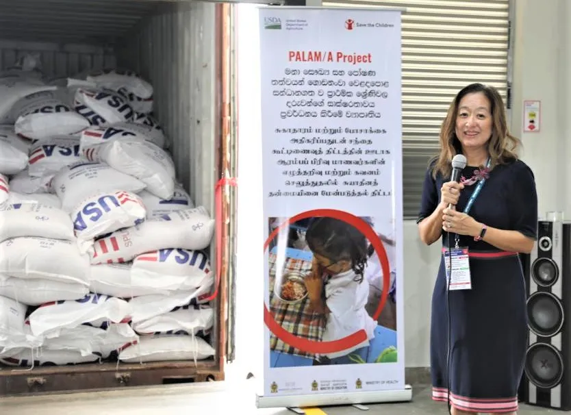 ලංකාවේ කුසගිනි නිවන්න අමෙරිකාවෙන් මෙරටට ආහාර 3 Image 3 7