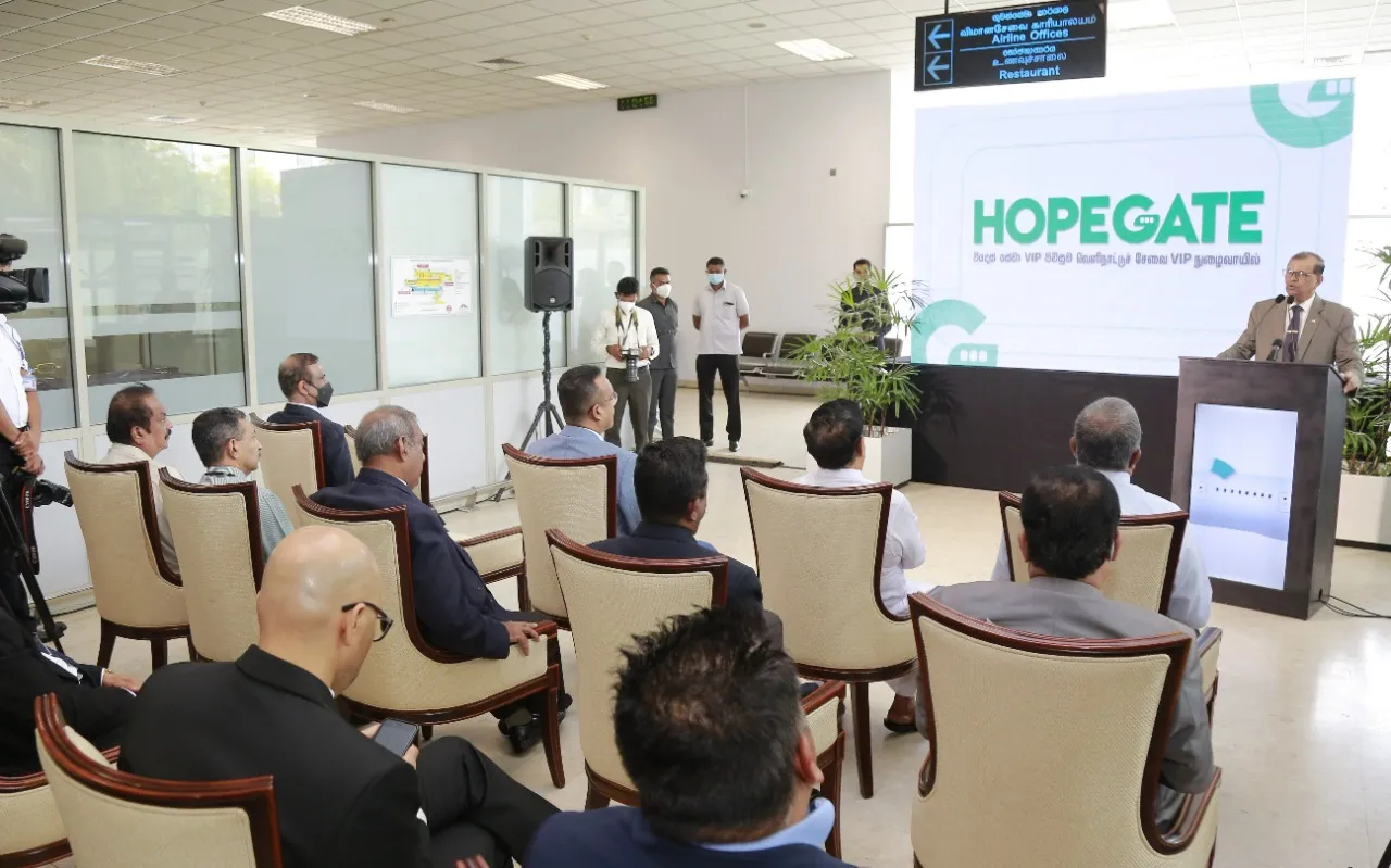 HOPE GATE කටුනායක ගුවන්තොටුපොලේදී විවෘත වෙයි 11 HOPE GATE කටුනායක 11