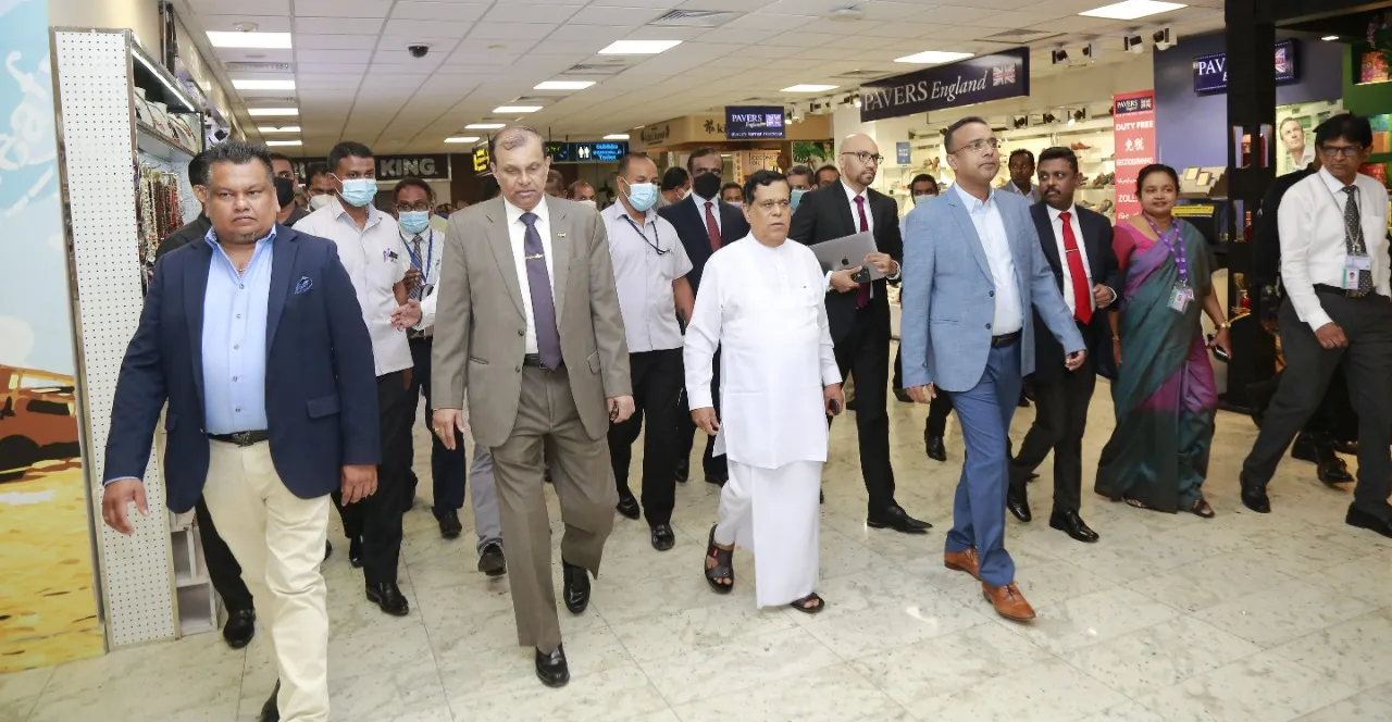 HOPE GATE කටුනායක ගුවන්තොටුපොලේදී විවෘත වෙයි 9 HOPE GATE කටුනායක 9