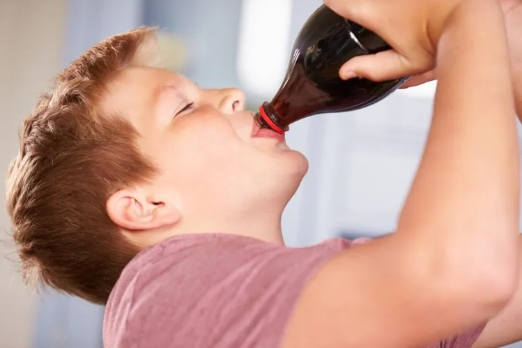 Kids copycatting parents drink habits is heightened for fizzy drinks