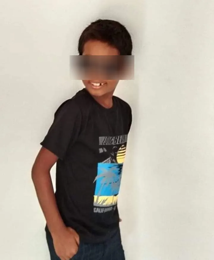 මව්පිය ආරවුලට මැදි වූ 09 හැවිරිදි දරුවා පිහි පහරකින් ජීවිතක්ෂයට (ඡායාරූප) 1 2 4