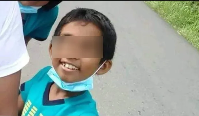 මව්පිය ආරවුලට මැදි වූ 09 හැවිරිදි දරුවා පිහි පහරකින් ජීවිතක්ෂයට (ඡායාරූප) 2 3 3