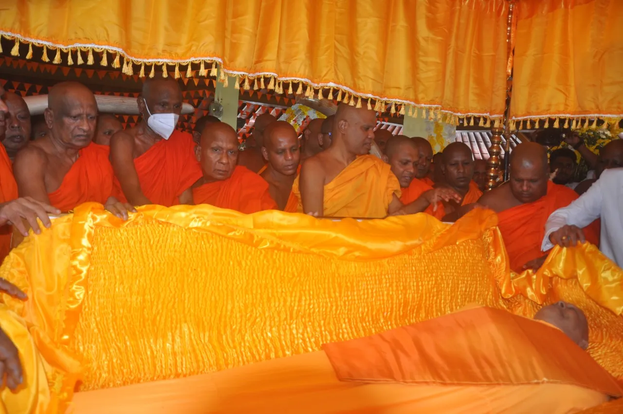 අටමස්ථානාධිපති ආචාර්ය පූජ්ය පල්ලේගම සිරිනිවාස නාහිමියන්ගේ ආදාහන පූජෝත්සවය 3 WhatsApp Image 2022 10 22 at 8.52.16 PM