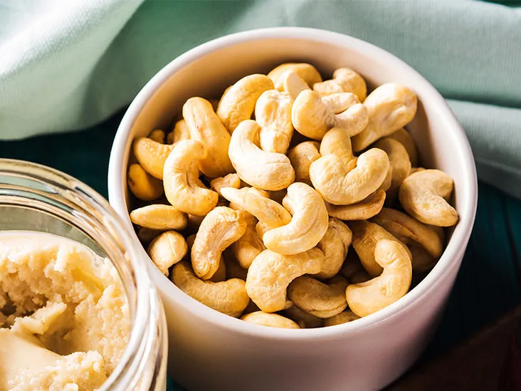 කජු ආහාරයට ගැනීමේ යහපත් ප්රතිඵල 5 cashews nuts 732x549 thumbnail 732x549 1