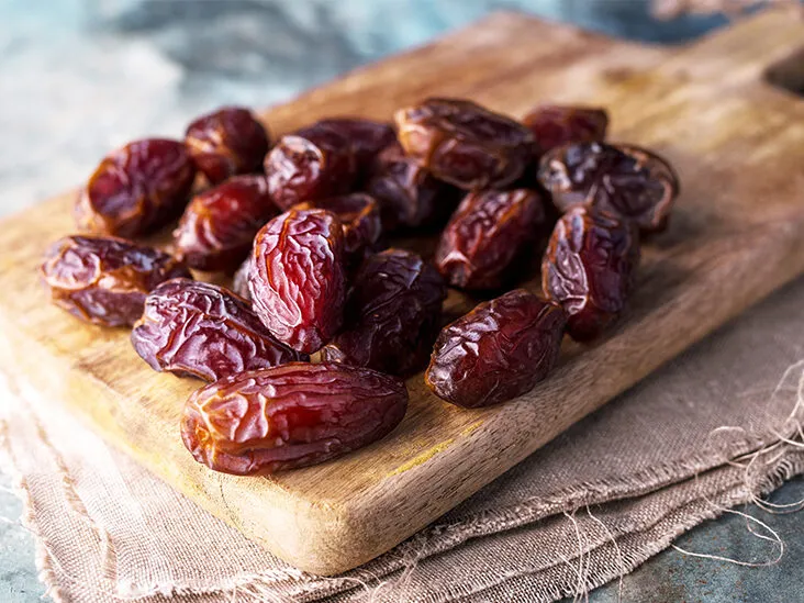 dates fruit 732x549 thumbnail 732x549 1