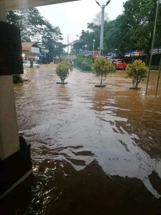 මහනුවර දුම්රිය ස්ථානය ජලයෙන් යටවෙයි (ඡායාරූප) 7 320934347 1017411309649319 6114521966549002307 n