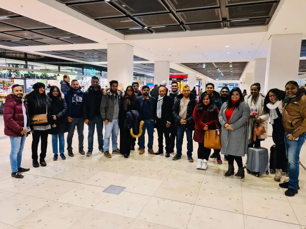 අකුදි සහ ජර්මනියේ අධ්යාපනය ලබන මෙරට තරුණ ප්රජාව අතර හමුවක් (ඡායාරූප) 1 WhatsApp Image 2022 12 18 at 8.59.51 AM