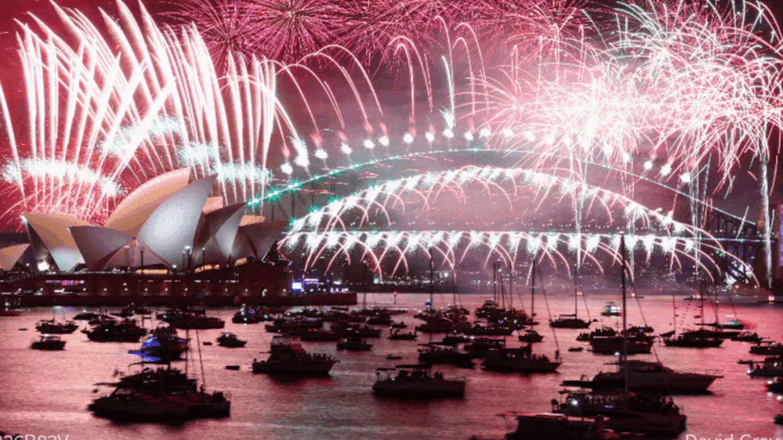 ලෝකවාසීන් 2023 නව වසර හරසරින් පිළිගනී (ඡායාරූප) 11 18