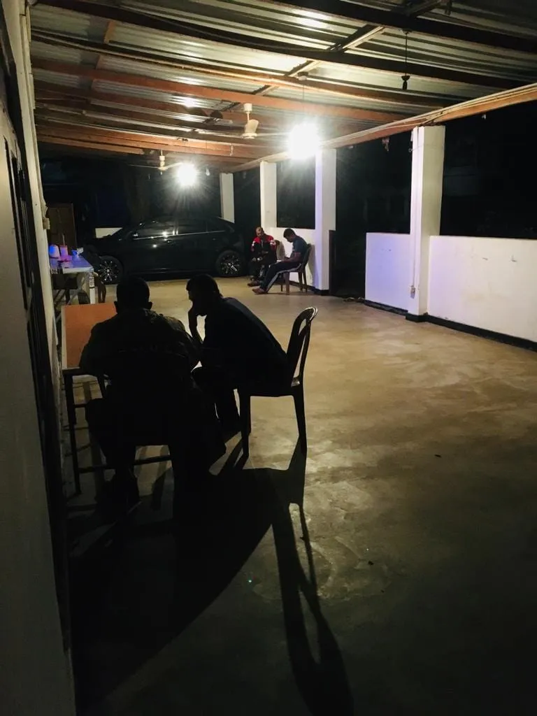 අම්පිටියේ සුමනරතන හිමියන්ට වෙඩි ප්රහාරයක් (ඡායාරූප) 1 330817994 905766507226783 6585275847806854506 n