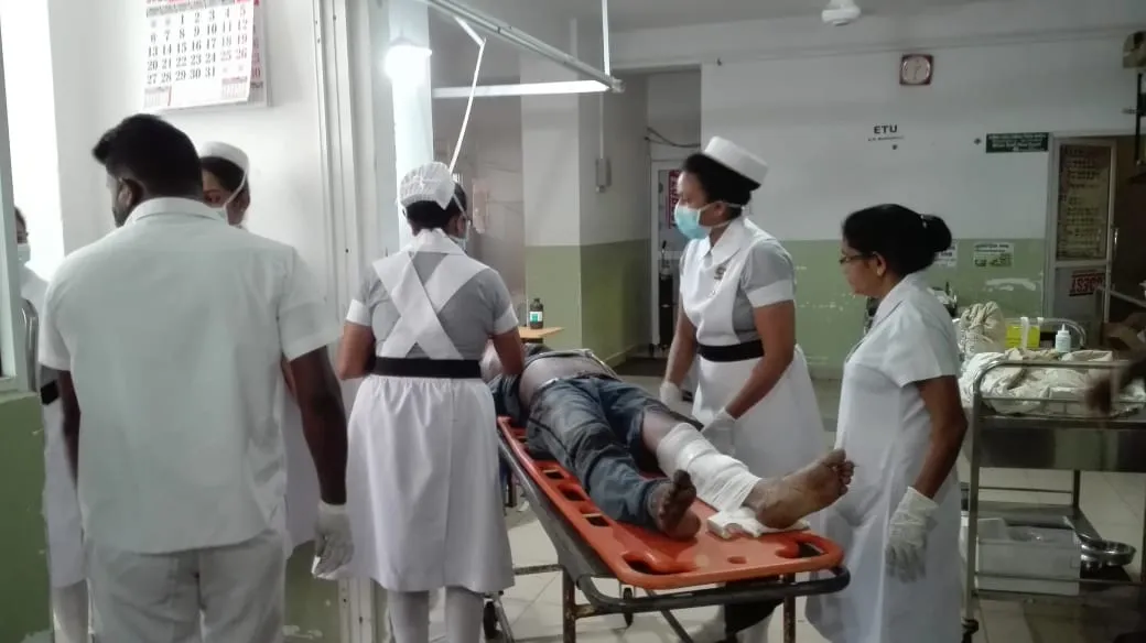 මාවනැල්ල ගනේතැන්නේදී බස් දෙකක් ගැටී එක් අයෙක් මරුට - 21 කට තුවාල(ඡායාරූප) 6 WhatsApp Image 2023 03 07 at 14.04.53