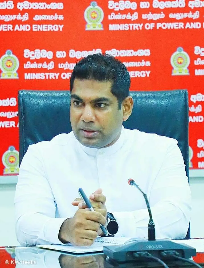 විදුලිබල මණ්ඩලය ප්රතිව්යුහගත කිරීමේ තවත් සාකච්ඡාවක්(ඡායාරූප) 3 WhatsApp Image 2023 04 03 at 16.55.47