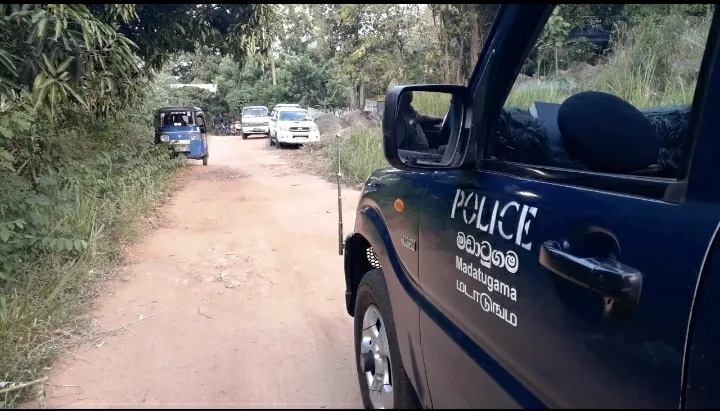 ශාන්තිකර්මයක දී තැඹිලි බී මියගිය කාන්තාවගේ අවසන් කටයුතු අද (ඡායාරූප) 8 WhatsApp Image 2023 06 20 at 9.53.03 AM