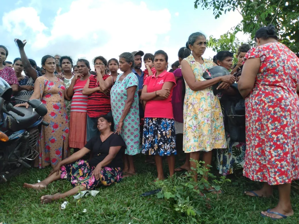 අතුරුදන්ව සිටි අඟුරුවාතොට මවගේ සහ දියණියගේ සිරුරු හමුවේ (ඡායාරූප) 2 WhatsApp Image 2023 07 21 at 10.50.10 AM