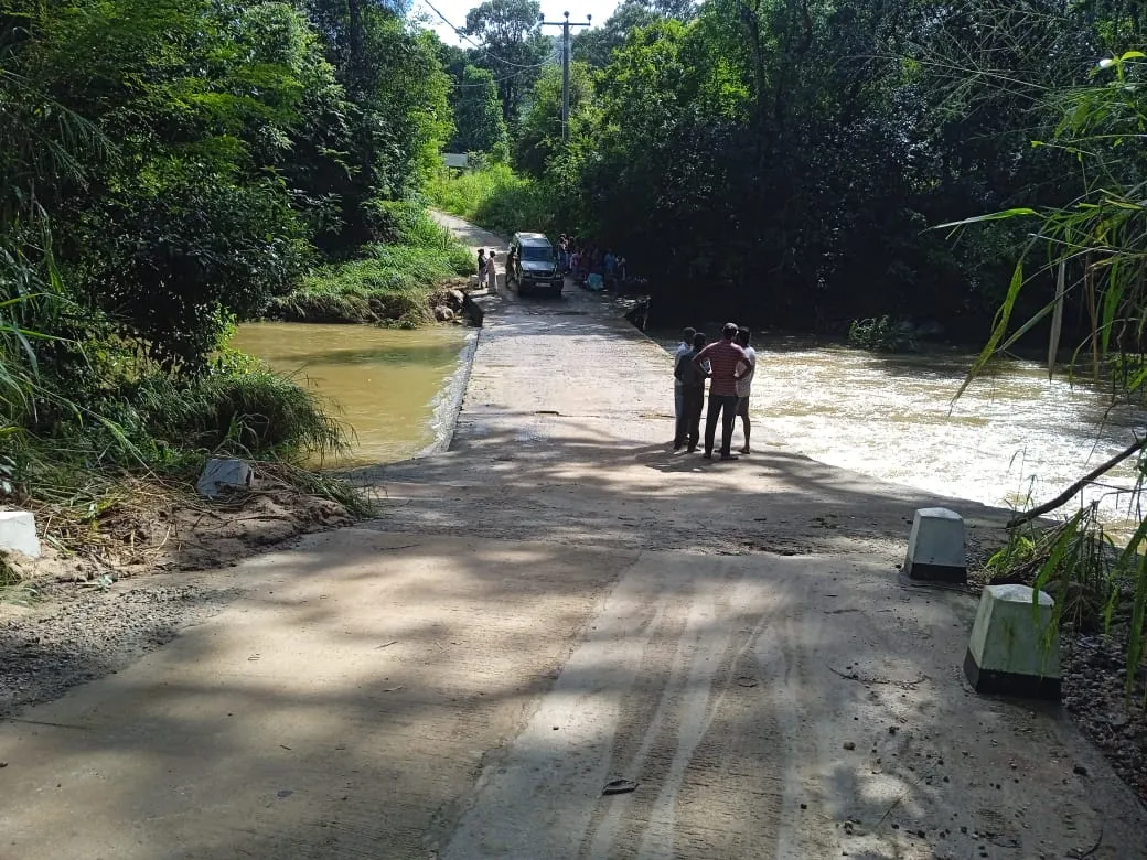 ජීවිත දෙකක් ජල රකුසාට බිළි (ඡායාරූප) 1 WhatsApp Image 2023 11 25 at 8.34.04 AM