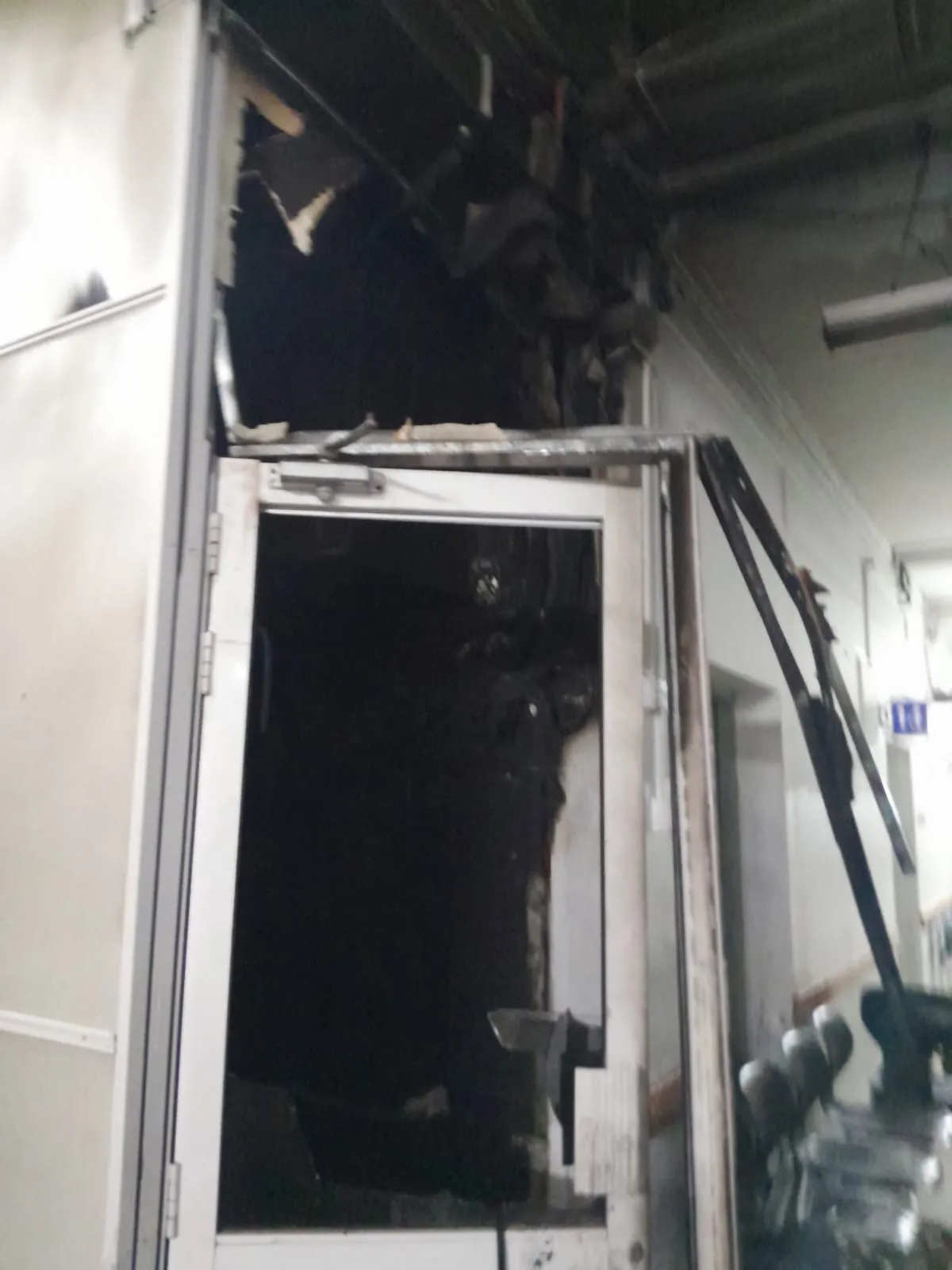 අවිස්සාවේල්ල රෝහලේ දුරකථන අංශයේ හදිසි ගින්නක් (ඡායාරූප) 1 WhatsApp Image 2023 12 25 at 8.56.58 AM 1