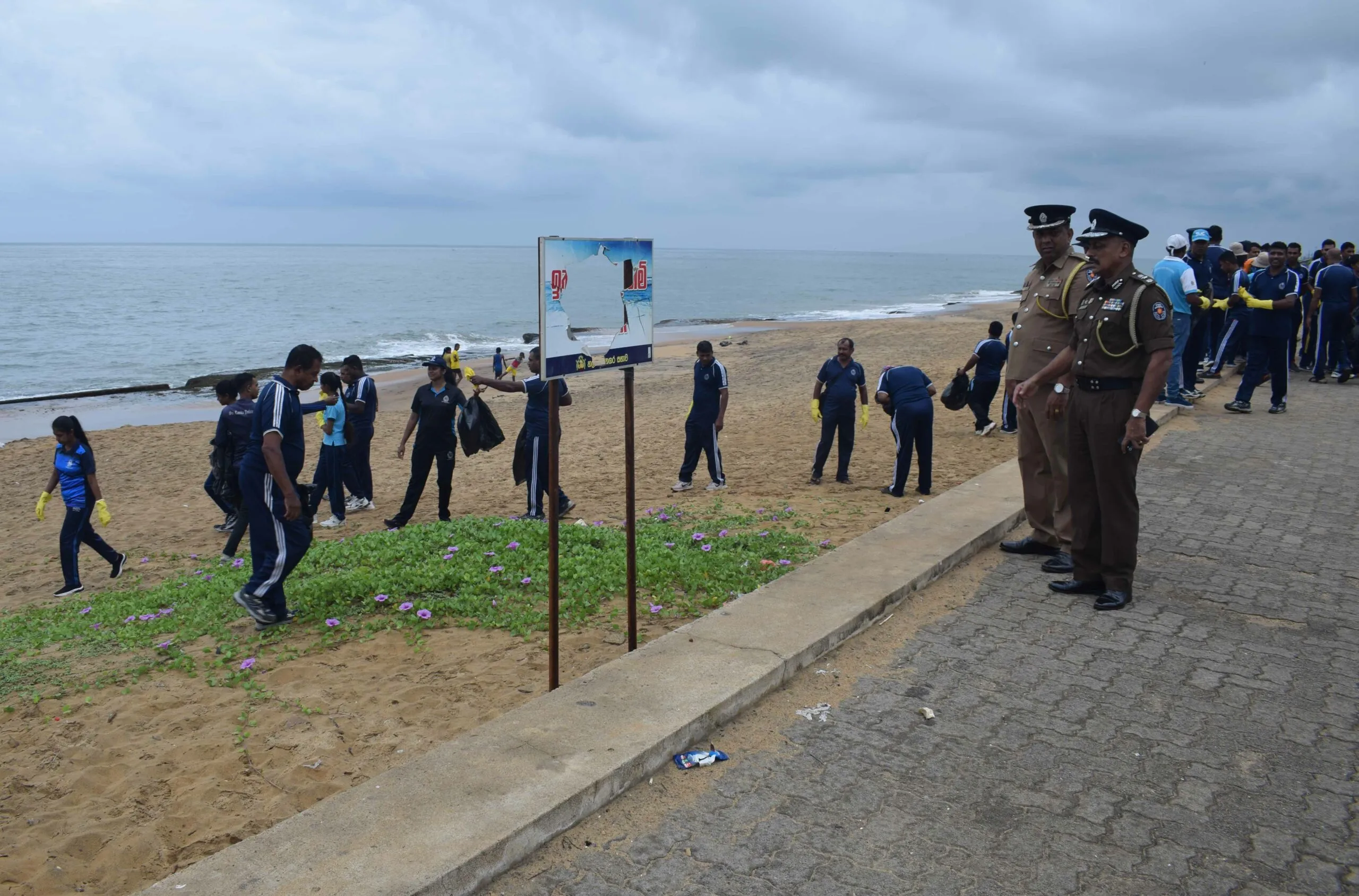 පොලීසියෙන් කාටත් ආදර්ශයක් 1 පොලීසියෙන් කාටත් ආදර්ශයක් 1 scaled