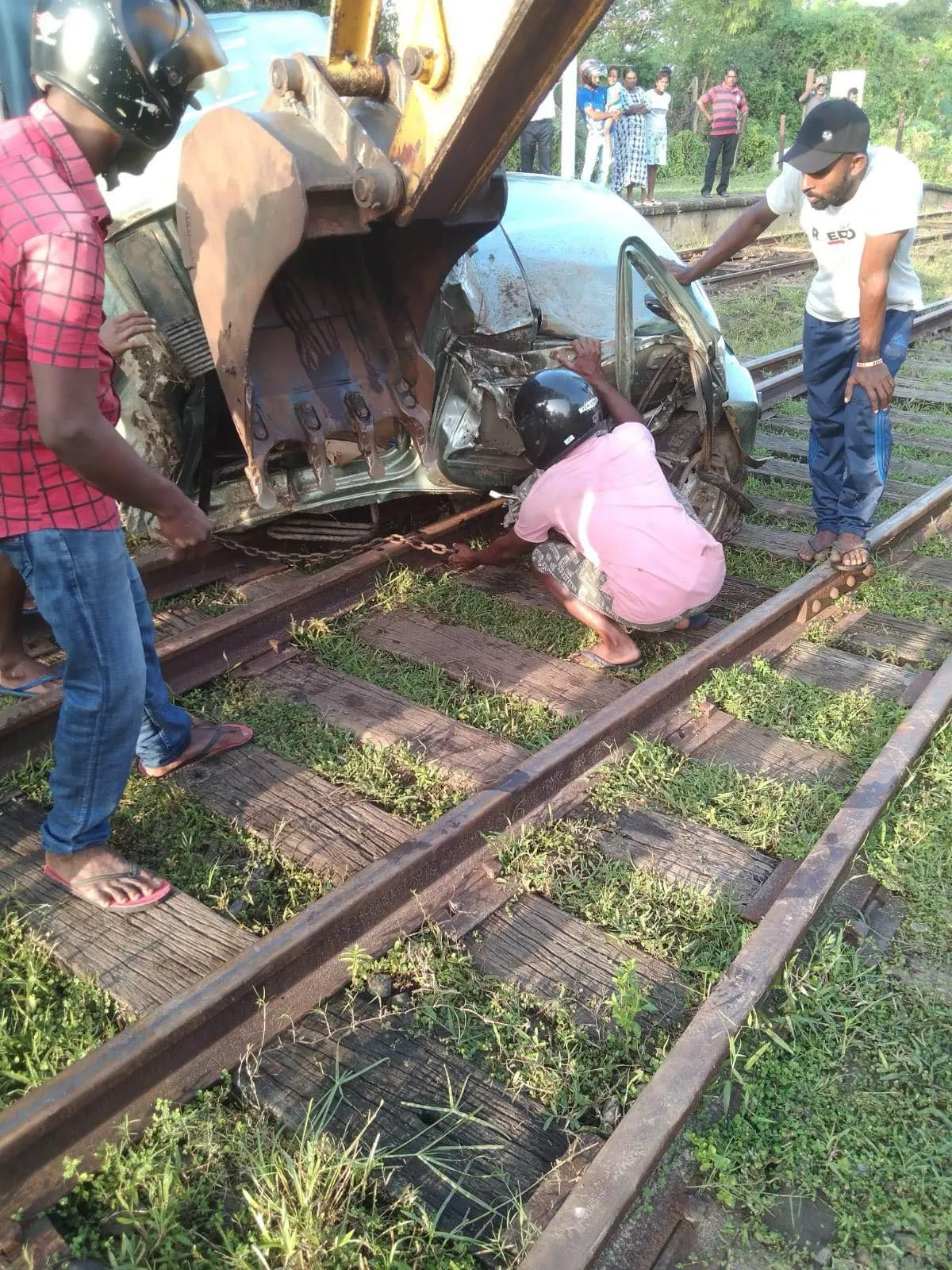Welikanda Train Accident2
