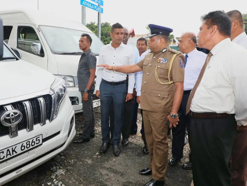 'යුක්තිය' මෙහෙයුමෙන් කුඩු ජාවාරම්කරුවන්ගේ ලක්ෂ 1,060ක දේපළ පොලිස් භාරයට (ඡායාරූප) 3 WhatsApp Image 2024 01 08 at 10.17.28 AM