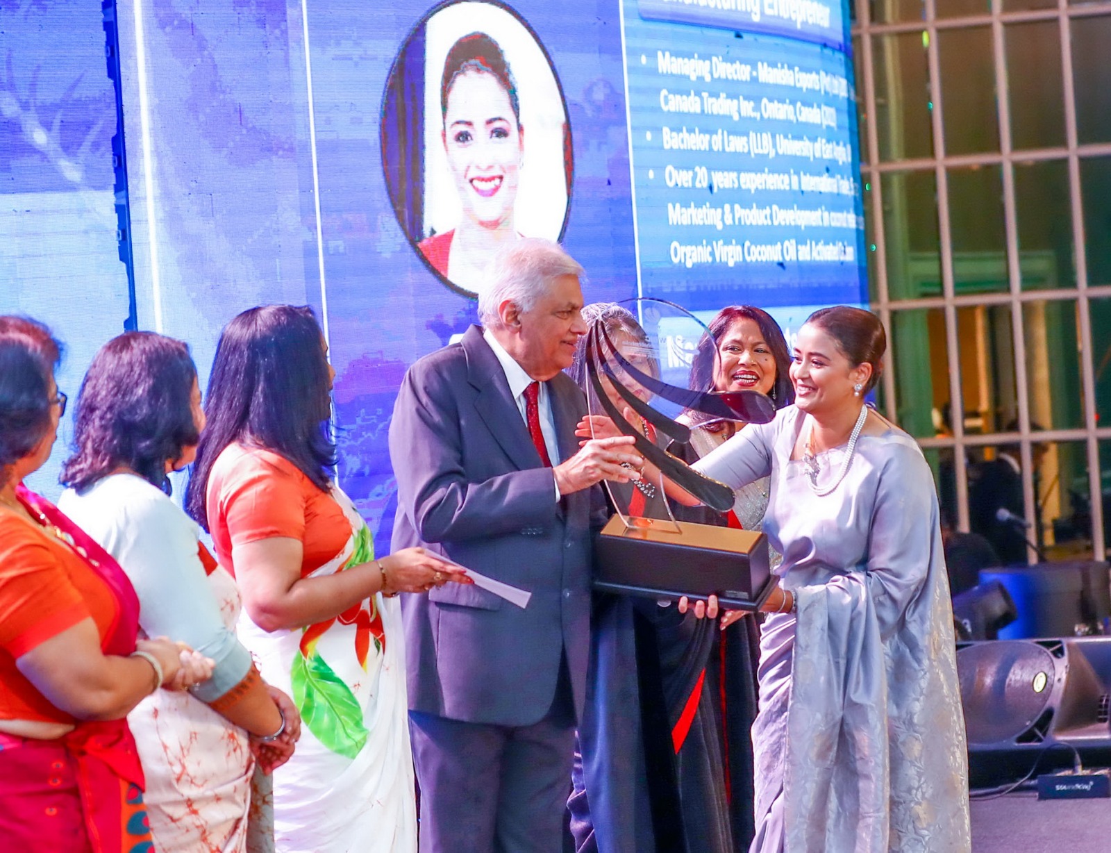 කාන්තා ව්යවසායකත්වය බල ගැන්වීමට රජයෙන් පුළුල් වැඩපිළිවෙළක් 8 WhatsApp Image 2024 02 28 at 12.35.08 2