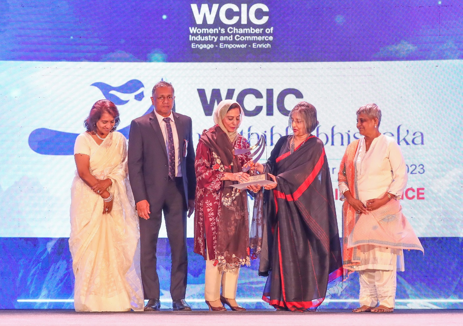 කාන්තා ව්යවසායකත්වය බල ගැන්වීමට රජයෙන් පුළුල් වැඩපිළිවෙළක් 11 WhatsApp Image 2024 02 28 at 12.35.10 1