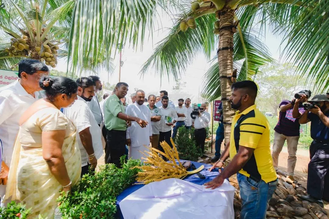 ඩොලරයේ අගය පහළ දැමීමට වැඩිම කැපවීම කළේ ගොවි ජනතාව හා රට විරුවන් - කෘෂි ඇමති 10 WhatsApp Image 2024 03 03 at 2.20.53 PM