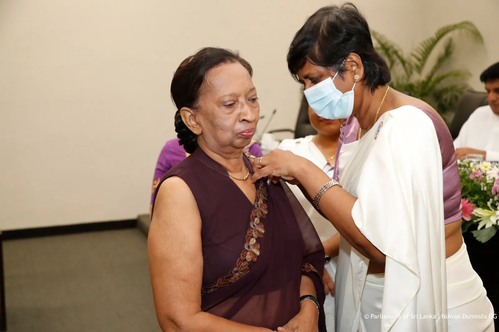 කාන්තා දිනය වෙනුවෙන් පැරණි මන්ත්රීවරියන්ට පාර්ලිමේන්තුවේදී බුහුමන් 9 d536d890 7369 459c b7d8 e301b101276a