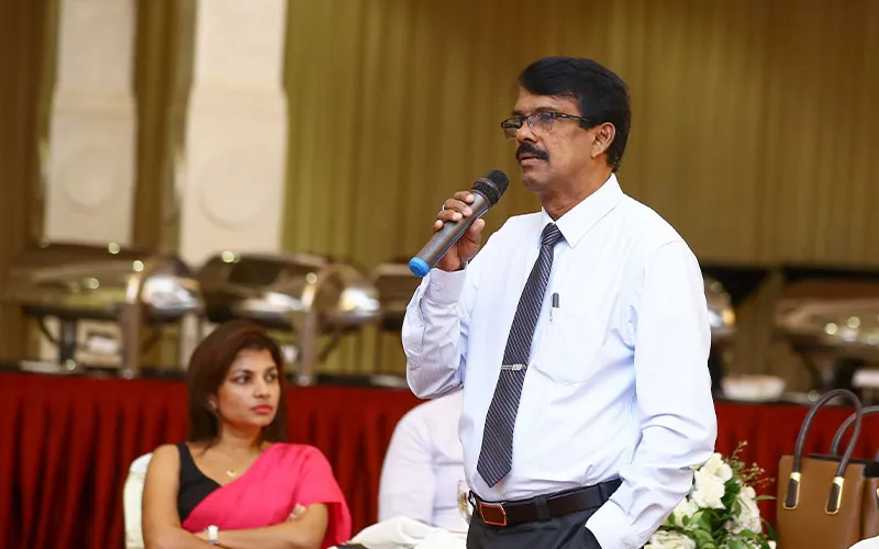 පක්ෂවලට වුවමනා විදියට රට හදන්න බැහැ - ජනපති (ඡායාරූප) 3 image 38