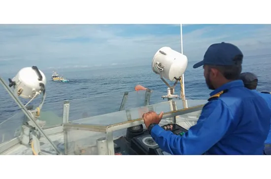 බහුදින ධීවර යාත්රාවක් නැවක ගැටී අනතුරක් - ධීවරයෙක් ජීවිතක්ෂය තවත් අයෙක් අතුරුදන් (ඡායාරූප) 5 WhatsApp Image 2024 05 18 at 3.27.17 PM 2