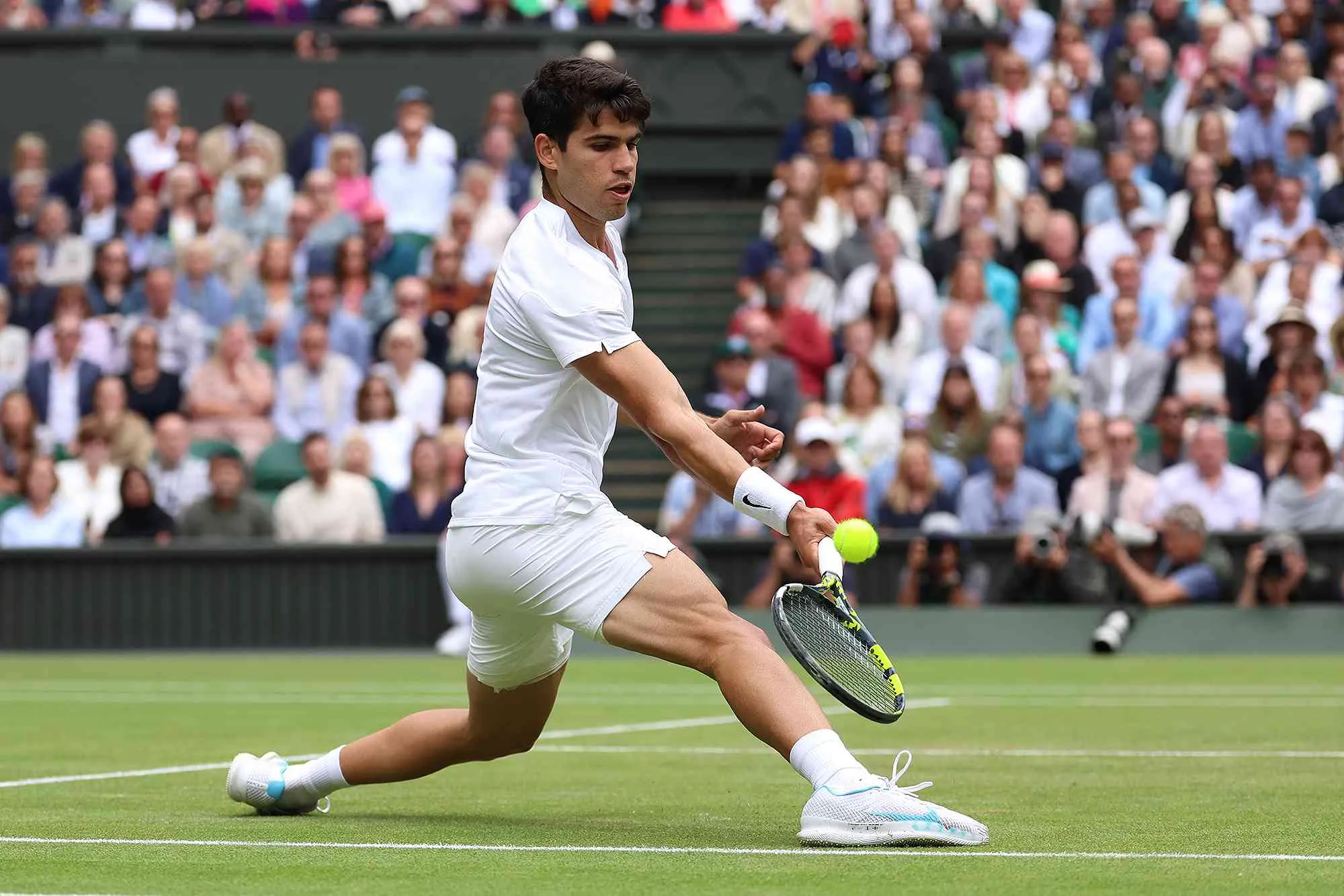 Carlos Alcaraz Wins Wimbledon 2024 071424 03 cef0d47dd3584880b7a85f9cd870c390