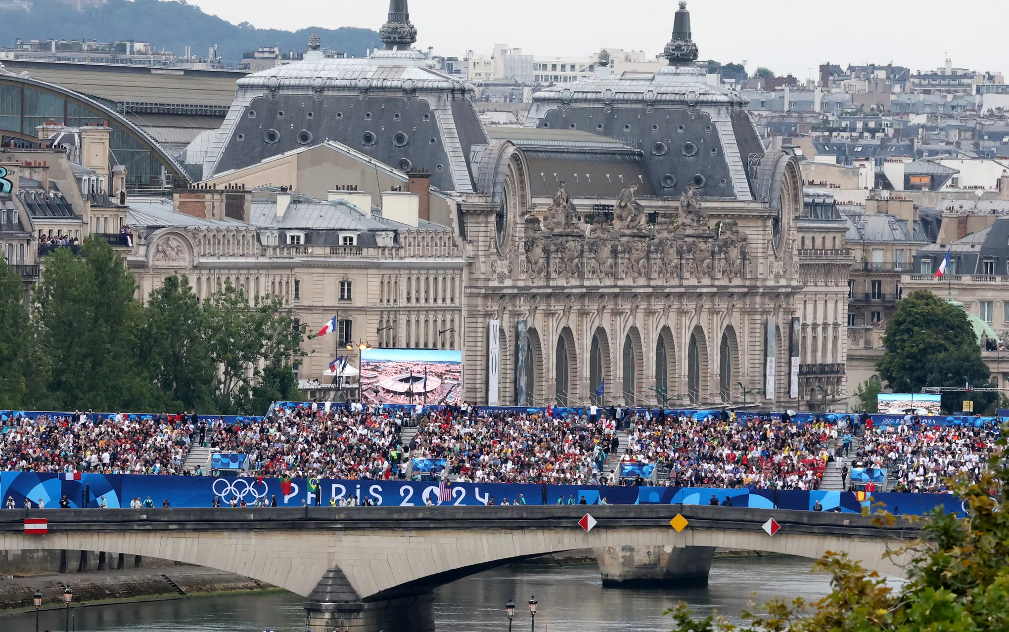 urnpublicidap.org06d38247686132f74b387ef4205a2240APTOPIX Paris Olympics Opening Ceremony 20193