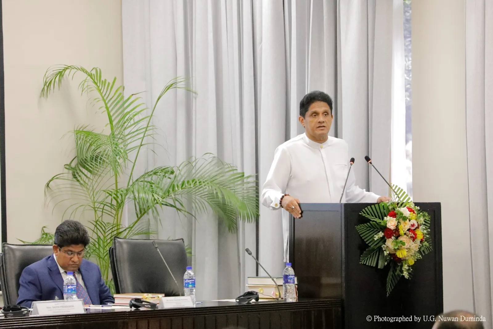 ජනතා අපේක්ෂාවන් උපරිමයෙන් ඉටු කිරීම මන්ත්රීවරුන්ගේ ප්රධාන අපේක්ෂාව විය යුතුයි - අගමැතිනිය 6 WhatsApp Image 2024 11 25 at 3.55.48 PM 2