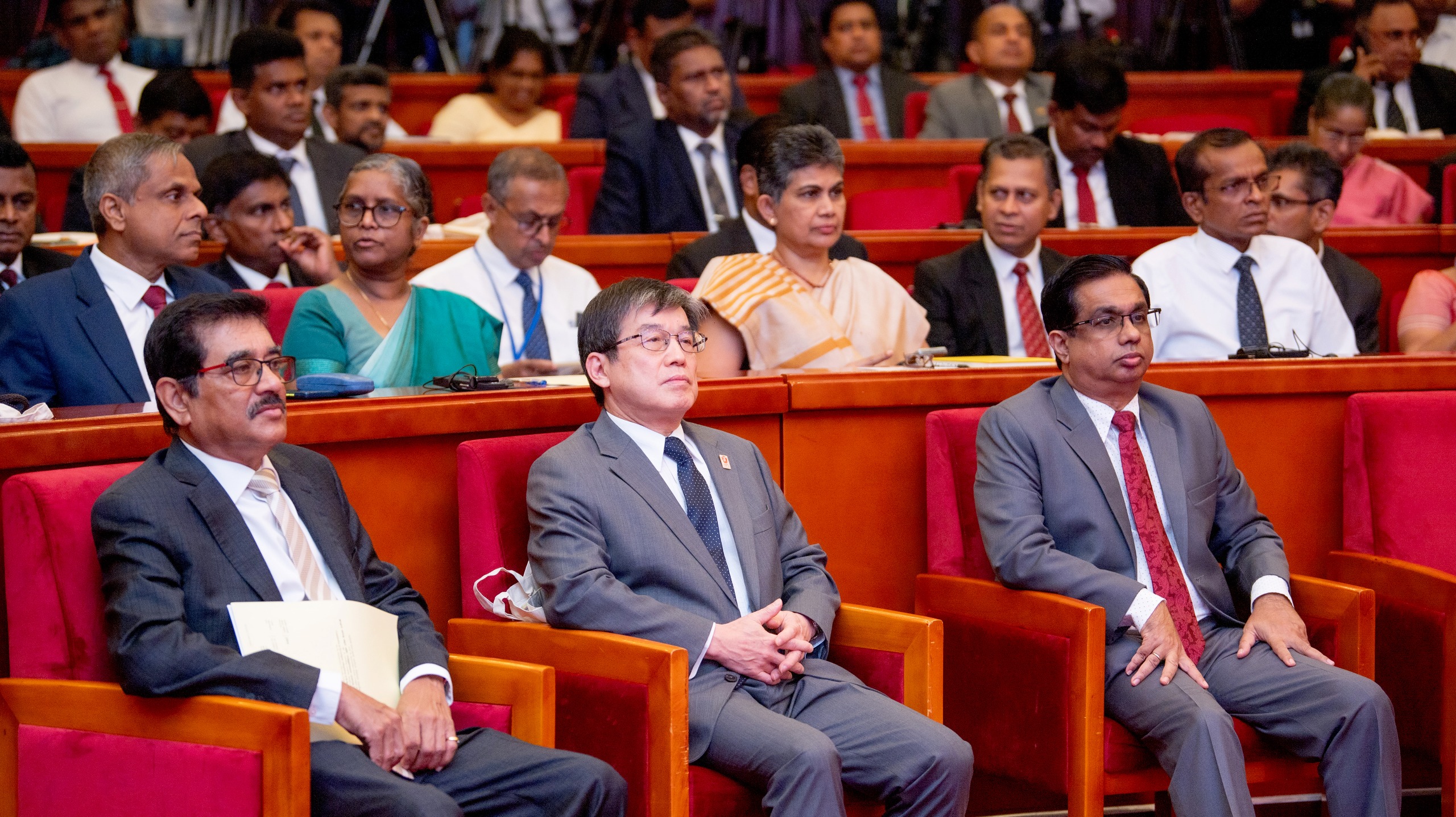 අල්ලස හා දූෂණය තුරන් කිරීම ඊළඟ පරම්පරාවට භාර නොදෙන බවට ජනපතිගෙන් පොරොන්දුවක් (වීඩියෝ හා ඡායාරූප) 4 IMG 20250409 WA0005