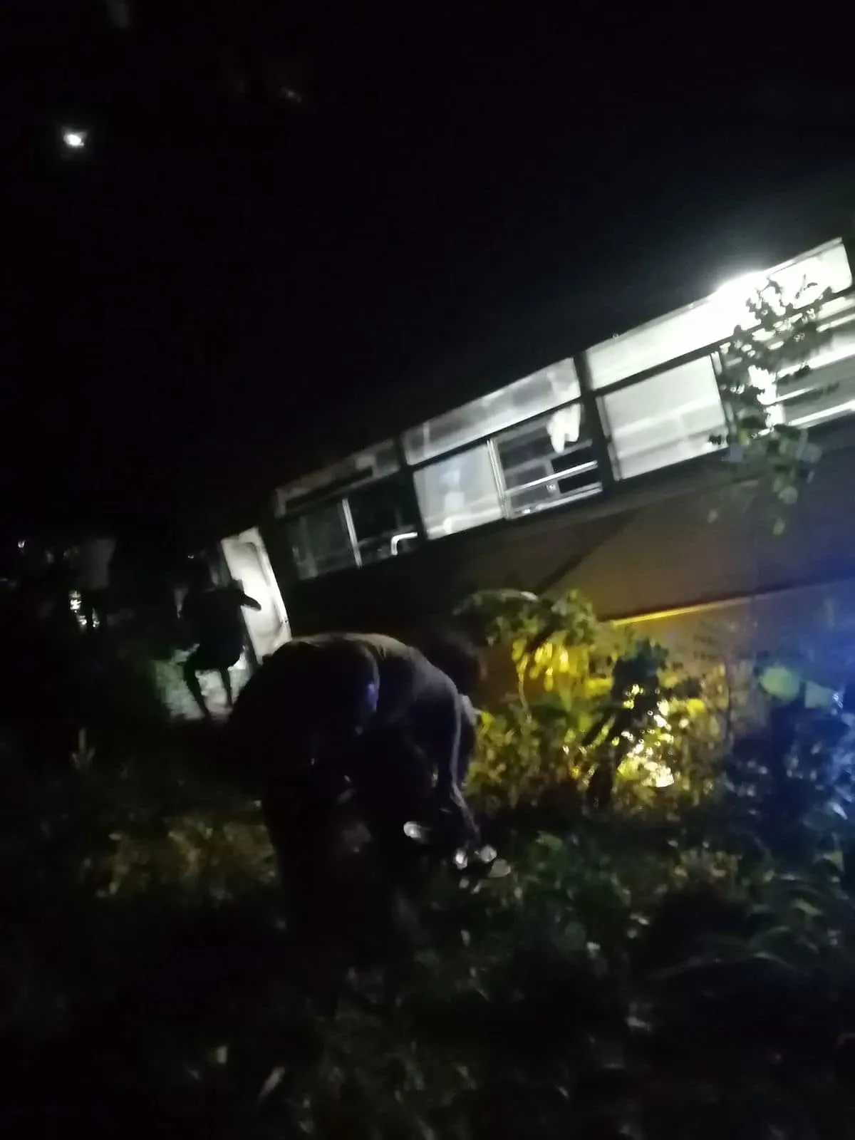 වැලිමඩ - බණ්ඩාරවෙල මාර්ගයේ බස් අනතුරක්, අයෙක් මරුට (ඡායාරූප) 2 495751948 4971346623090409 1302472361763554394 n