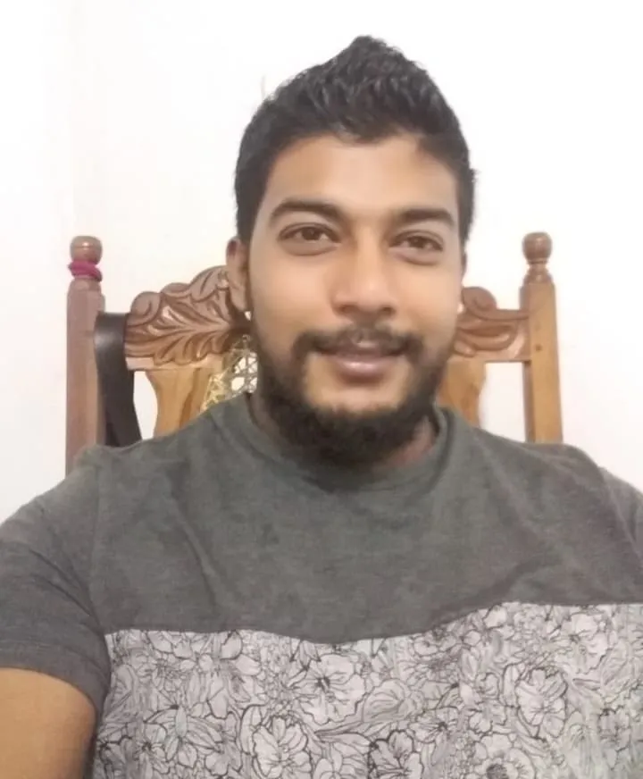 සැකකරුවෙක් අත්අඩංගුවට ගැනීමට පොලිසිය මහජන සහාය පතයි 1 WhatsApp Image 2025 05 06 at 12.00.20 PM