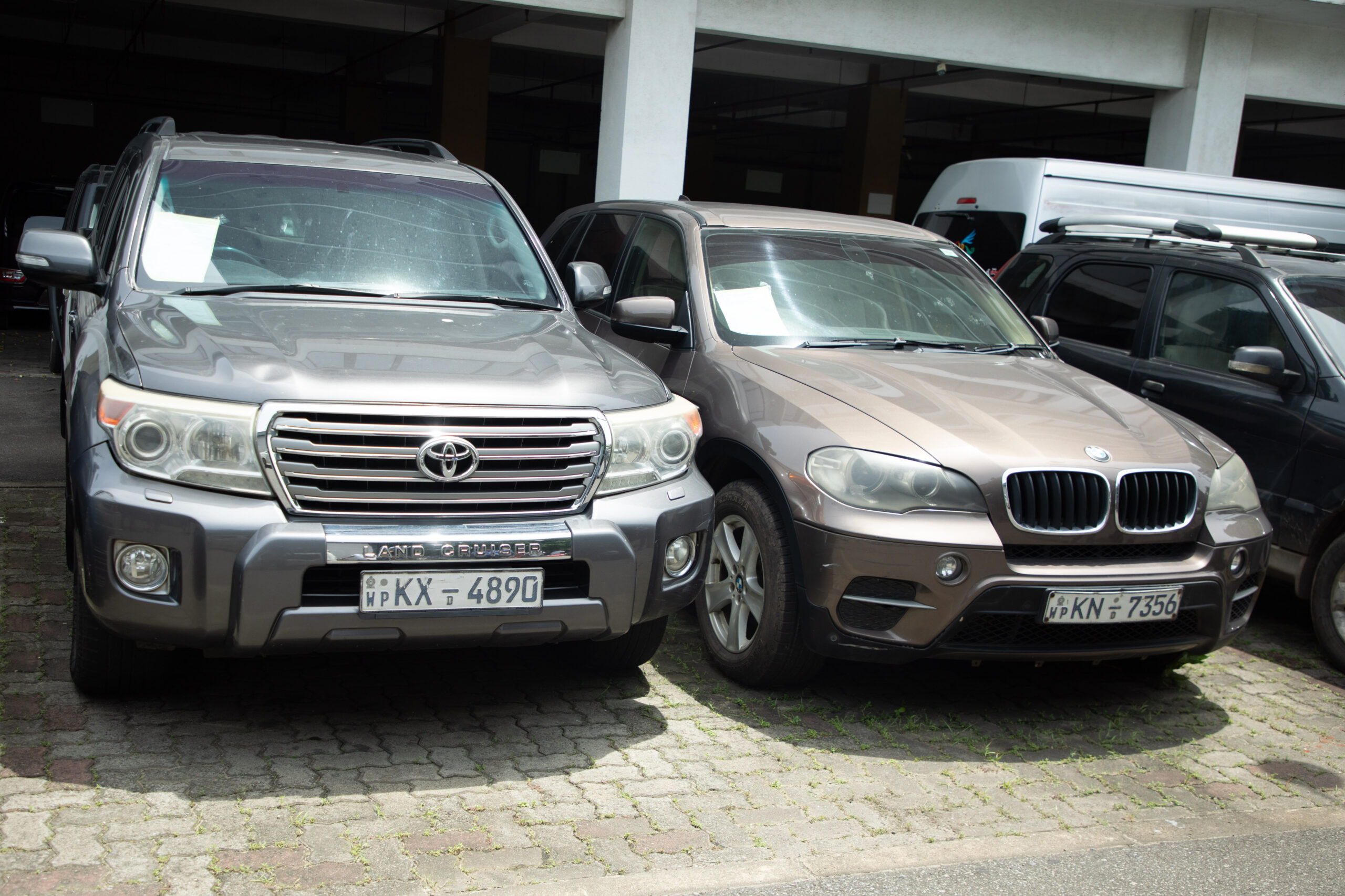 රජයට අයත් වාහන තොගයක් විකිණීමට ටෙන්ඩර් කැඳවයි (ඡායාරූප) 3 0T0A0507 2 scaled