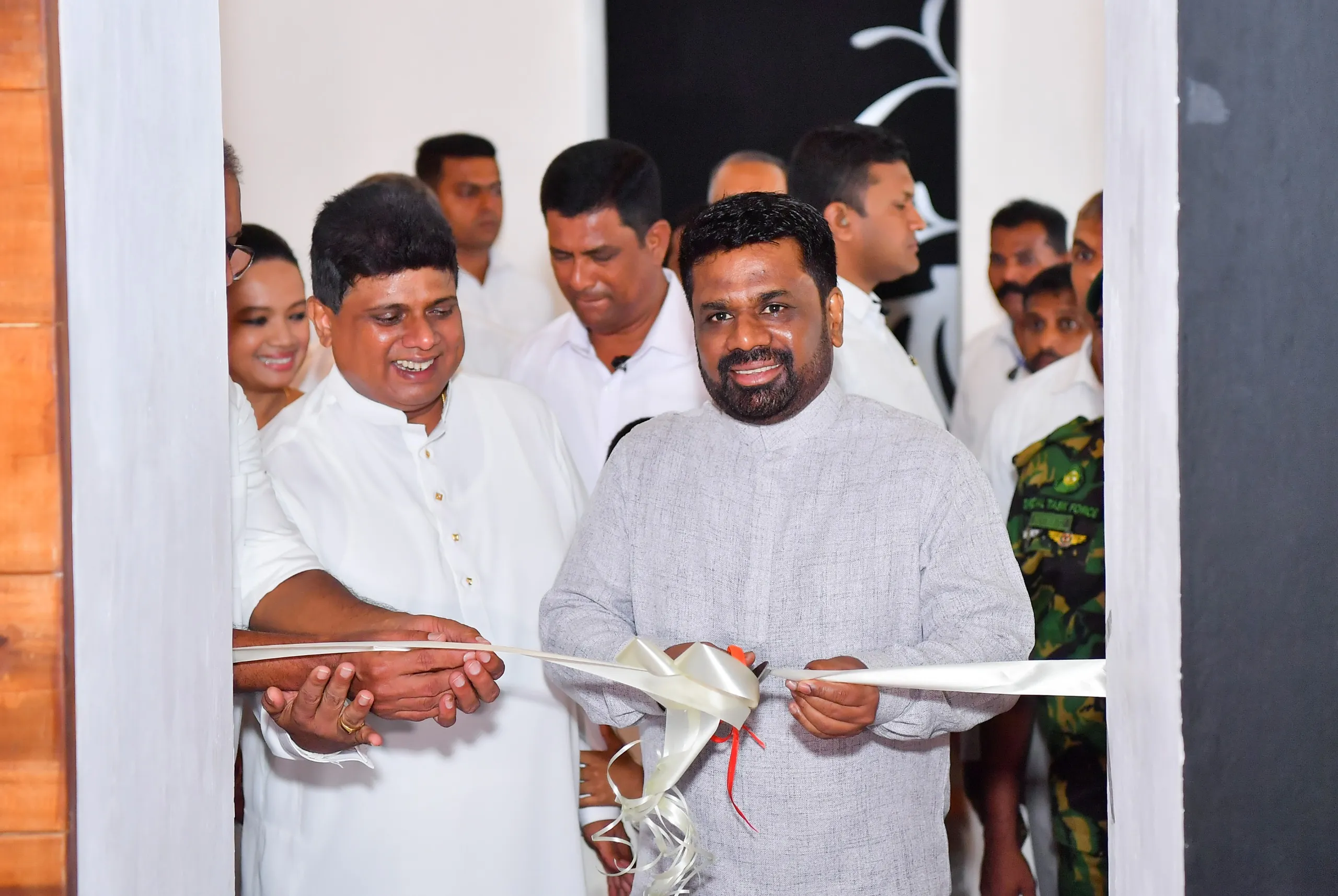 ජනපති අතින් විවෘත වූ ඇහැලේපොළ වලව්වේ ඉටි රූප කෞතුකාගාරය (ඡායාරූප) 7 Wax Museum Opening Ceremony Kandy 8