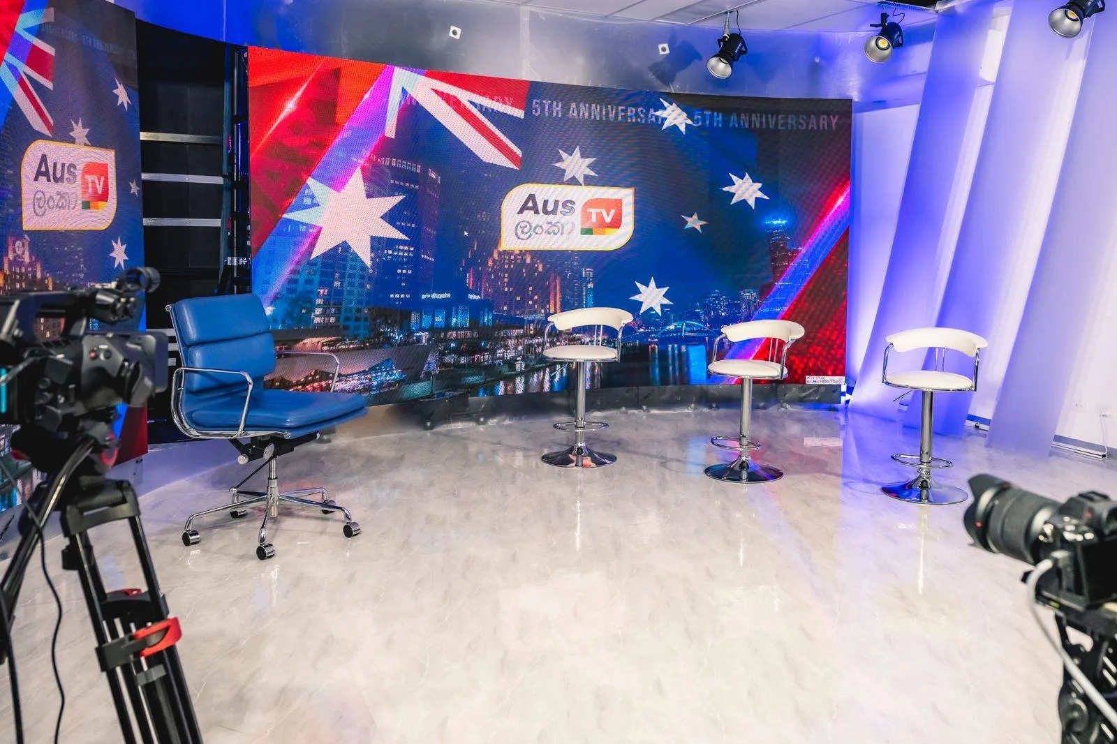 AusLanka TV 05 වන සාංවත්සරික සැමරුම වෙනුවෙන් ඕස්ට්රේලියාවේ දැවැන්ත මැදිරි සංකීර්ණයක් 3 WhatsApp Image 2025 07 14 at 14.31.17 aa81373c