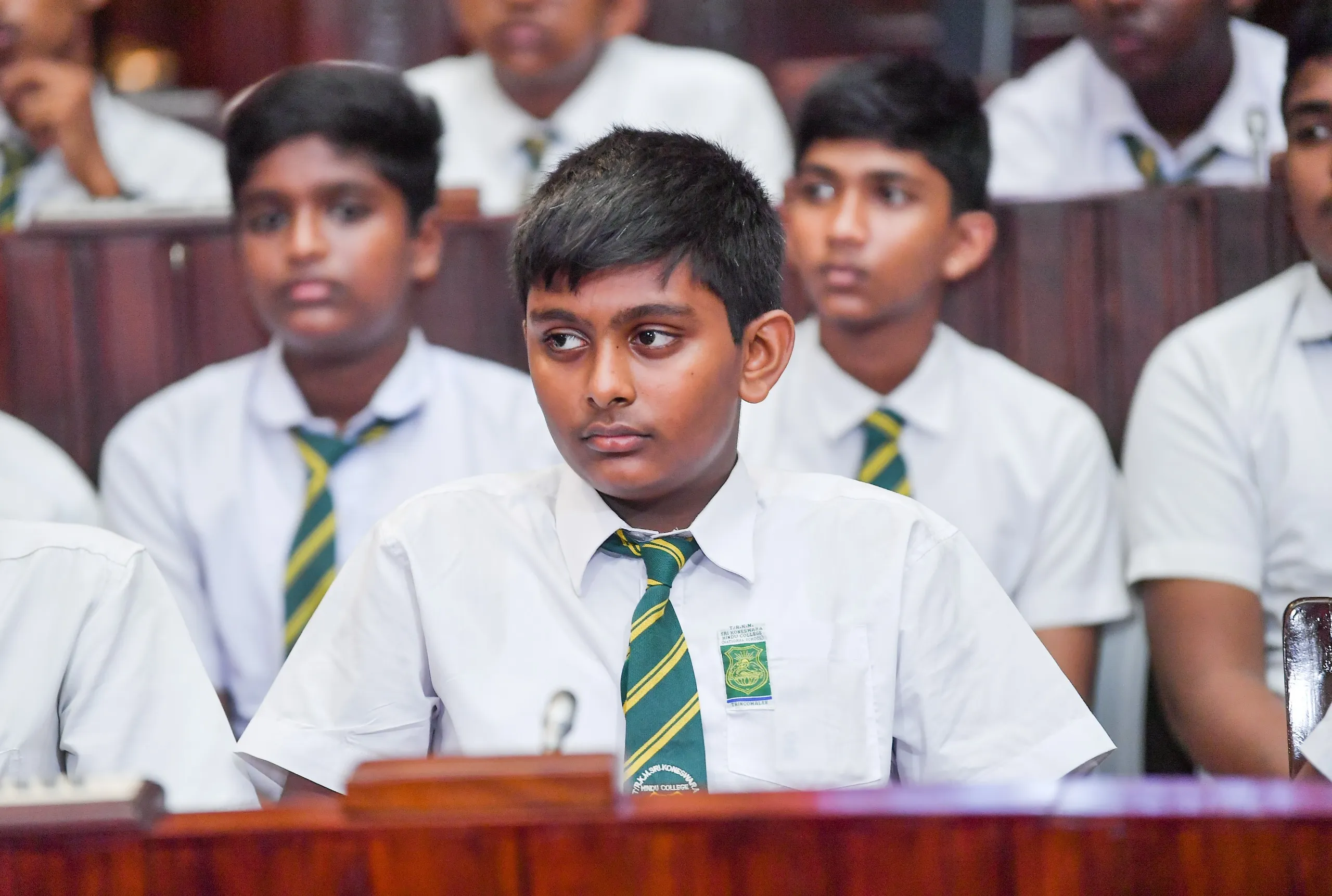 Vision වැඩසටහනට සහභාගීවීමට කොළඹ ආ කුරුණෑගල හා ත්රිකුණාමල සිසු සිසුවියන් පිරිසකට අවස්ථාව (ඡායාරූප) 7 කුරුණෑගල මාවතගම මධ් ය මහා විද් යාලයේ සහ ත් රිකුණාමලය ශ් රී කෝණේෂ්වර හින්දු විද් යාලයේ සිසුහු 13