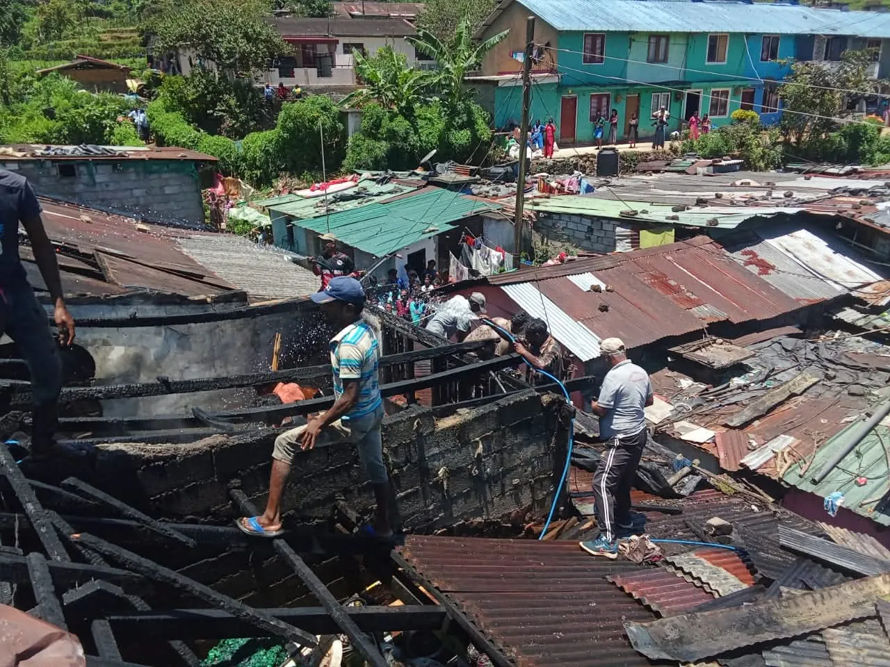 වතුකරයේ ගින්නකින් නිවාස 04ක් විනාශ වෙයි 2 GINNA 3