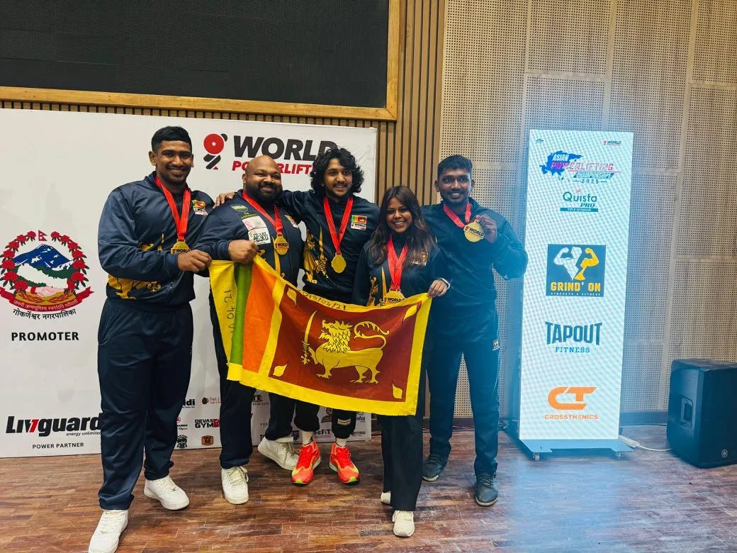 ආසියානු සවි එසවීමේ ශූරතාවලියේ දී දස්කම් පෑ ශ්රී ලංකා ක්රීඩක ක්රීඩිකාවන් හෙට මව්බිමට 2 WhatsApp Image 2025 08 20 at 3.44.36 PM 1