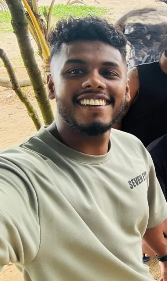 මත්ද්රව්ය ජාවාරමට සම්බන්ධ මොහුව දුටුවොත් වහාම පොලිසිය අමතන්න 1 image 1