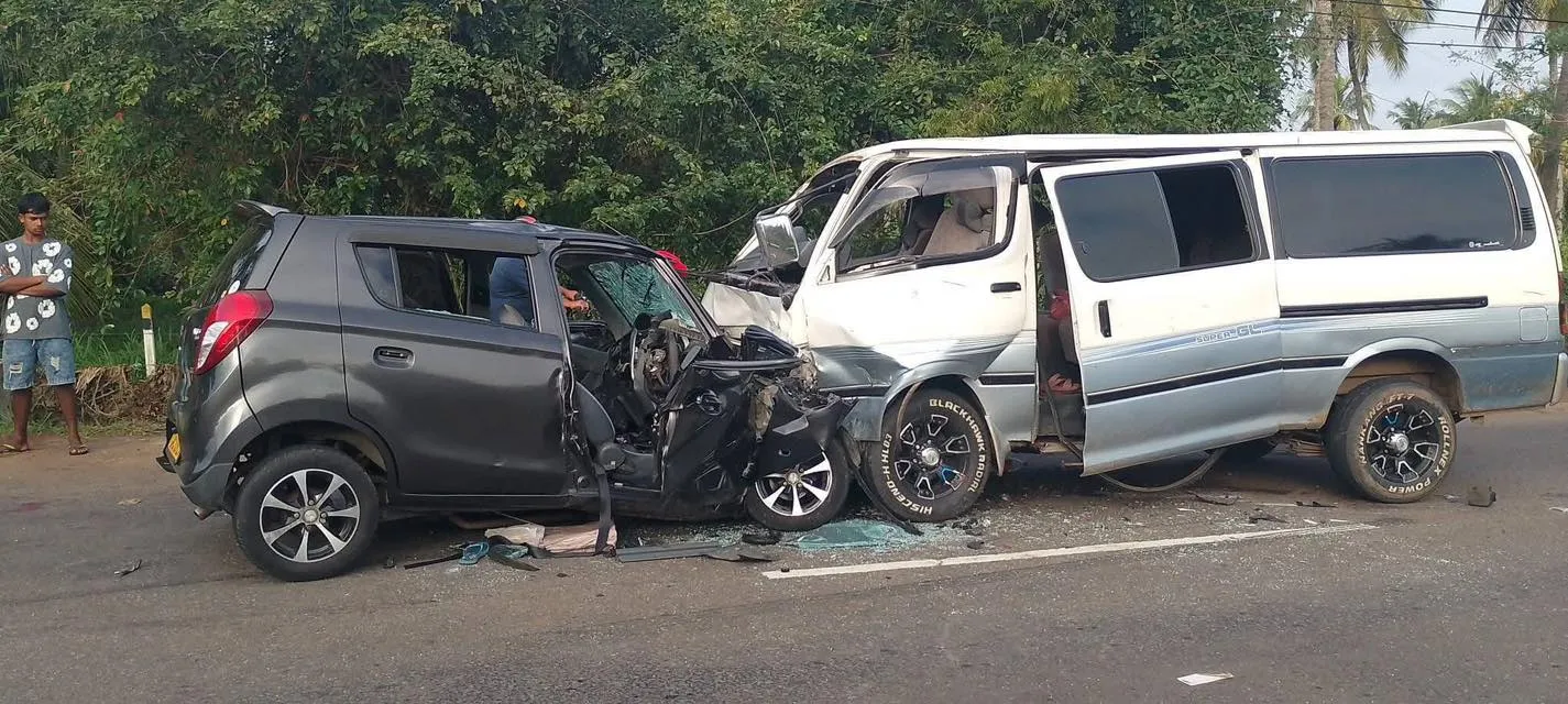 පුත්තලම - කොළඹ ප්රධාන මාර්ගයේ මාරක අනතුරක් - තිදෙනෙකුට දිවි අහිමිවෙයි (ඡායාරූප) 1 615400223 1213413324270486 7632431200389380604 n