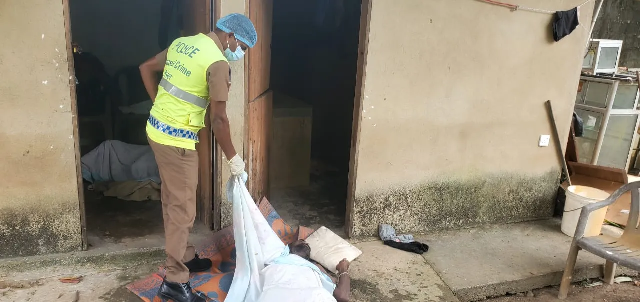 Update - වයික්කාලේ පස්දෙනෙක් මියයාමේ සිද්ධියට කසිප්පු තිත්පොළක් කරගෙන ගිය කතක් අත්අඩංගුවට 3 WhatsApp Image 2026 01 06 at 1.21.48 PM 1