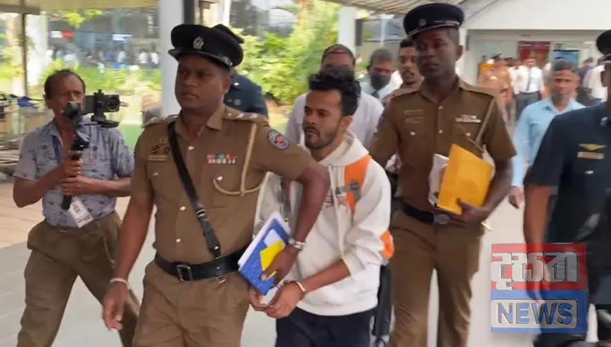 ඉන්දියාවේ සිට රැගෙන ආ පොඩි ලැසී ගාල්ල දිසා අපරාධ කොට්ඨාසයට (ඡායාරූප) 3 3 2