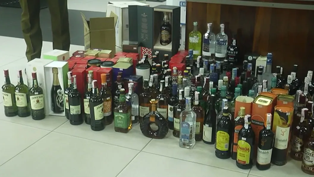 කෝටි දෙකක රට අරක්කු සුරාබදු මෙහෙයුමකින් අල්ලයි (ඡායාරූප) 2 3