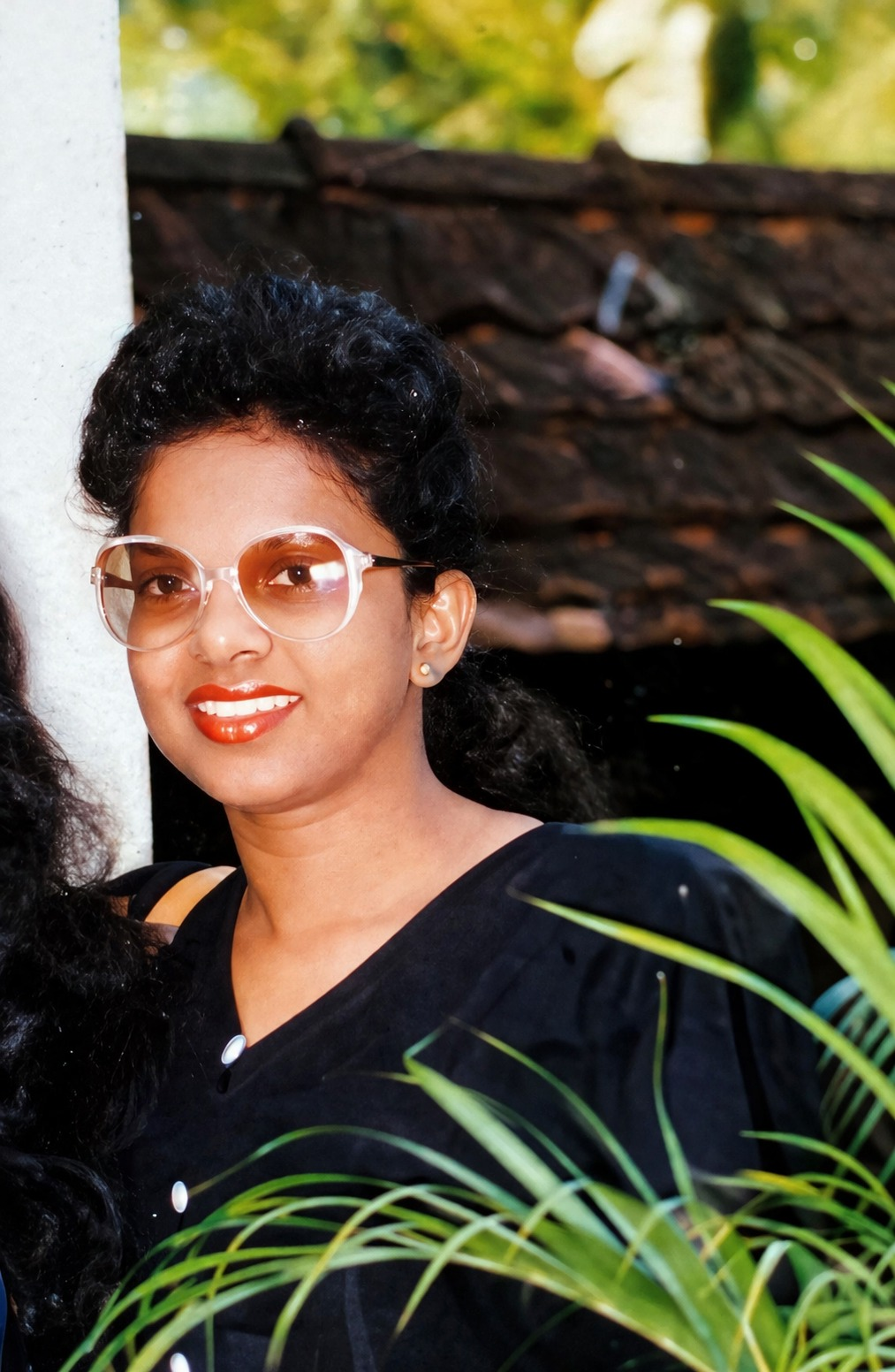 750 දෙනෙක්ගෙන් කෝටි 92ක් වංචා කිරීමට සම්බන්ධ සැකකාරියක් පොලිසියෙන් සොයයි 1 image